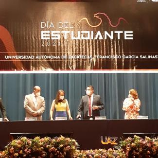 Estudiantes destacados